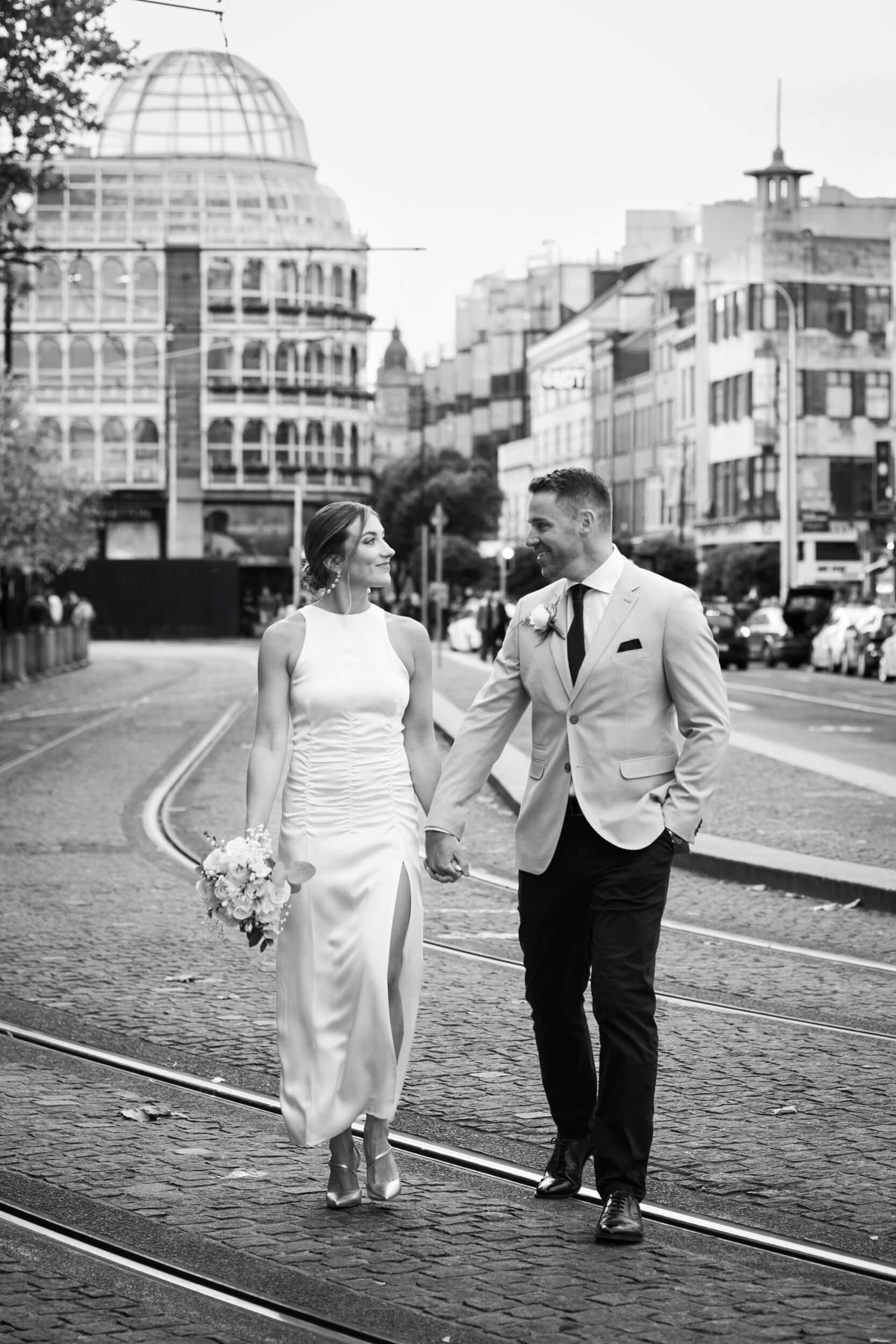 best spots in Dublin city for wedding portraits, Stephen's Green shopping centre