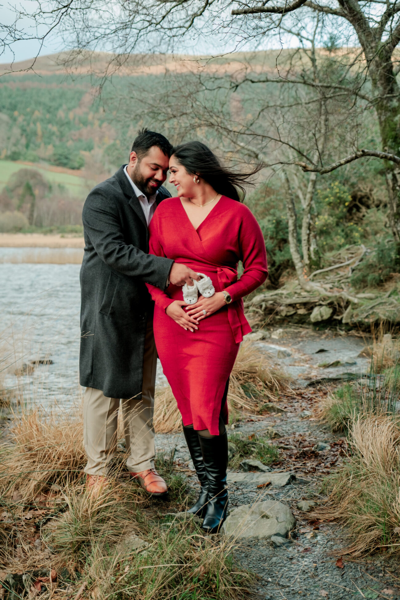 Couples photography Glendalough and Lough Tay, Pregnancy announcement photography Glendalough and Lough Tay