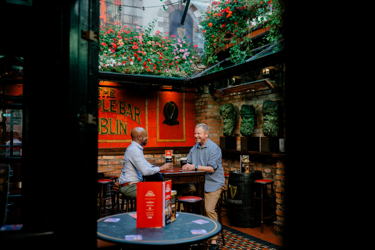couple sitting in the Temple Bar bar